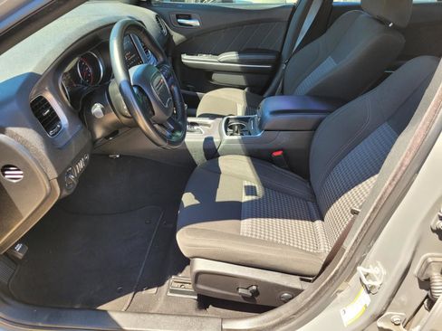 Used 2023 Dodge Charger SXT RWD image 21