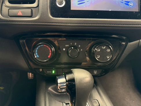 Used 2019 Honda HR-V Sport image 20
