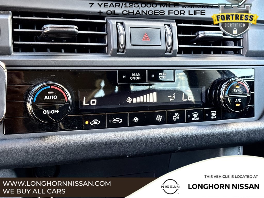 Used 2024 Nissan Pathfinder S FWD image 15