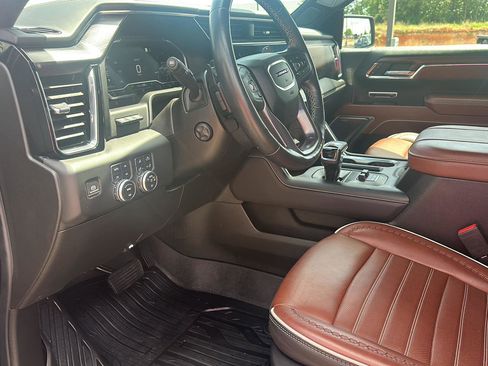 Used 2023 GMC Sierra 1500 Denali Ultimate image 16
