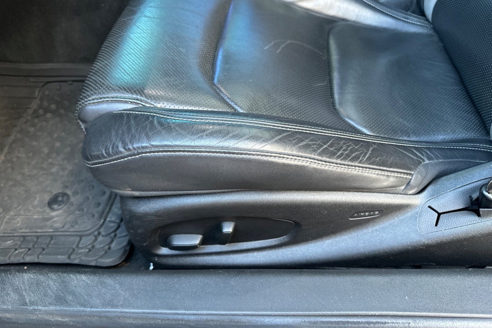Used 2017 Chevrolet Camaro SS RWD image 13