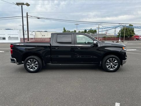 Used 2026 Chevrolet Silverado 1500 LT AWD/4WD image 7