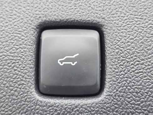 Used 2023 Ford Escape ST-Line w/ Tech Pack #1 FWD image 19