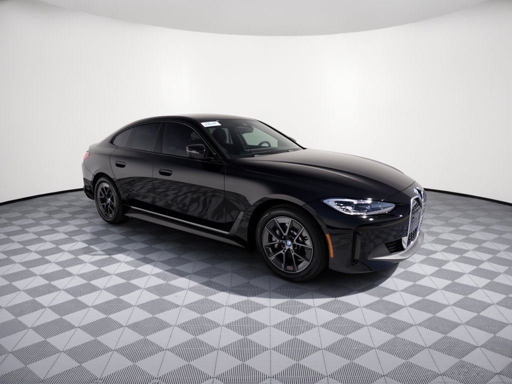 Used 2023 BMW i4 eDrive35 RWD image 7