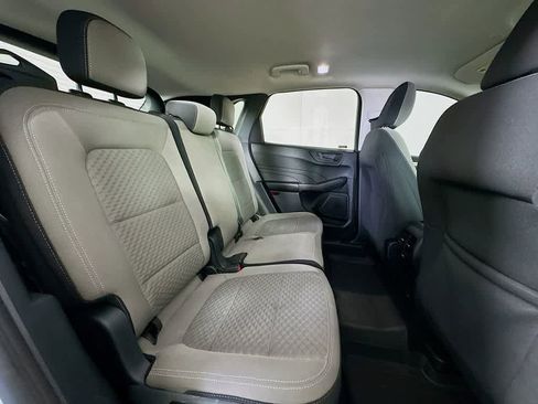 Certified 2022 Ford Escape SE w/ Cold Weather Package image 30