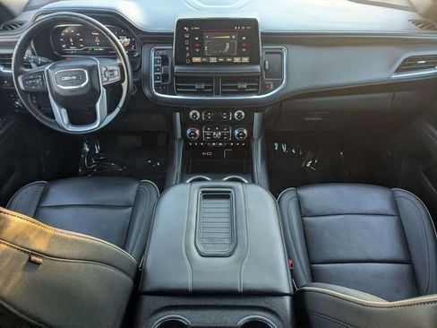 Used 2024 GMC Yukon SLT image 31