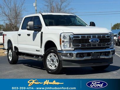 New 2026 Ford F250 XLT w/ FX4 Off-Road Package
