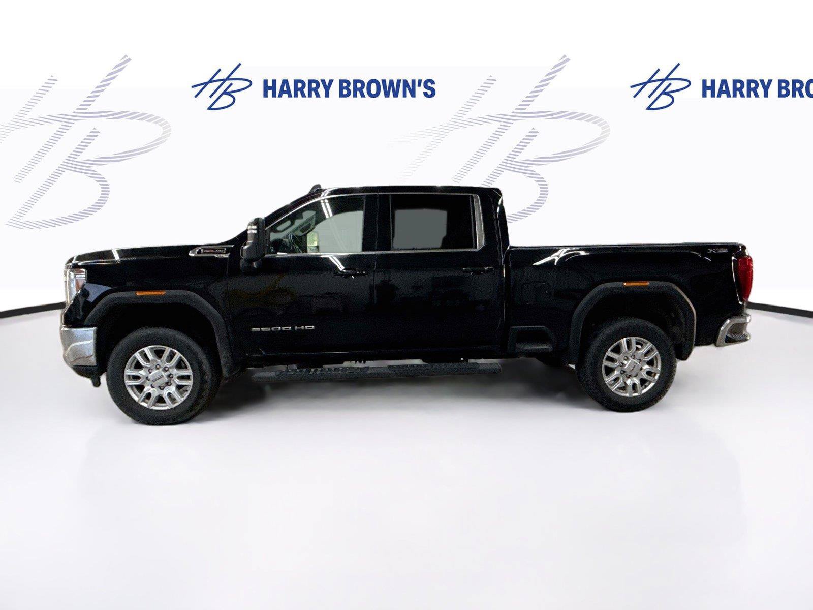 Used 2022 GMC Sierra 3500 SLE w/ SLE Value Package AWD/4WD image 8