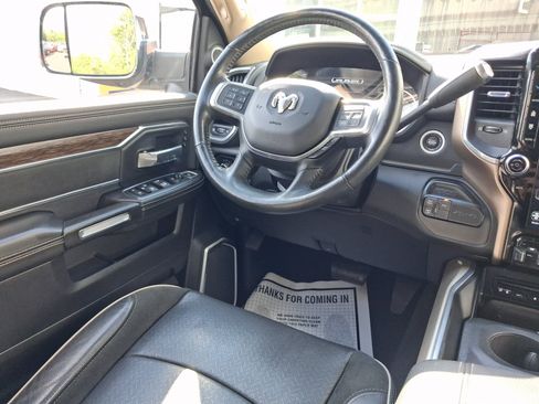 Used 2019 RAM 2500 Laramie AWD/4WD image 22