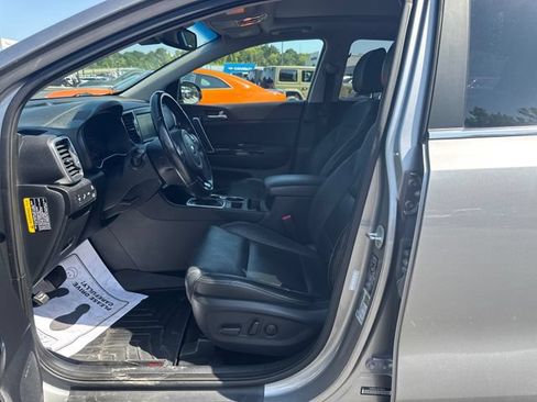Used 2019 Kia Sportage EX w/ EX Technology Package FWD image 7