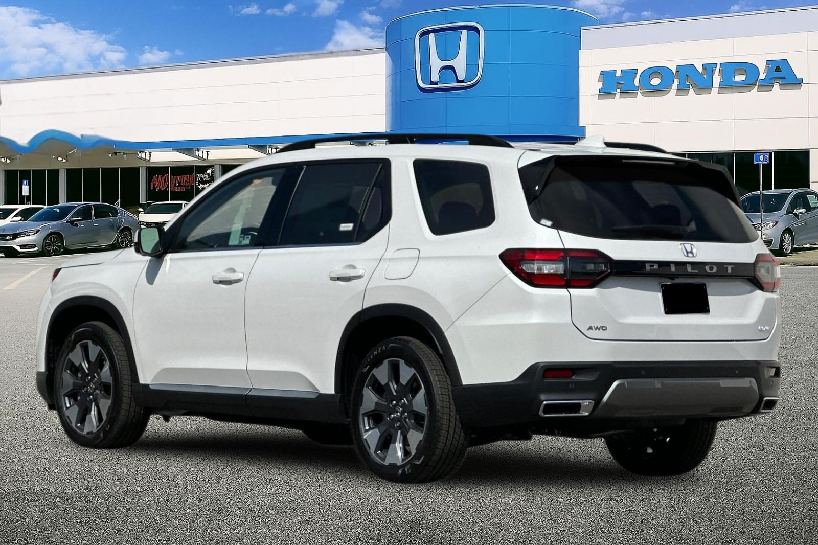 New 2026 Honda Pilot Elite image 3