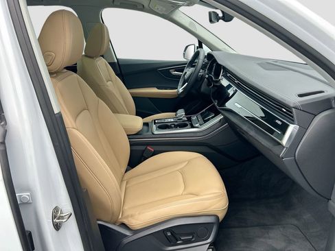 Certified 2025 Audi Q7 2.0T Premium Plus w/ Premium Plus Package image 19