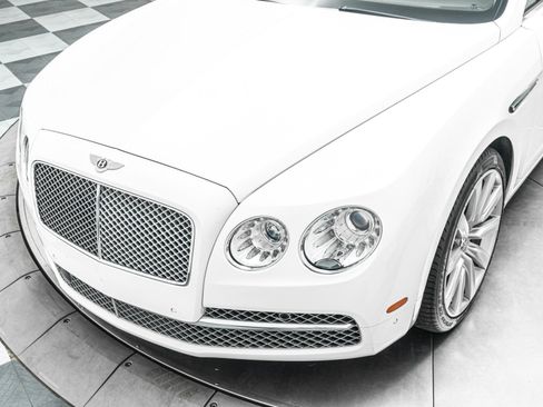 Used 2017 Bentley Flying Spur W12 AWD/4WD image 35