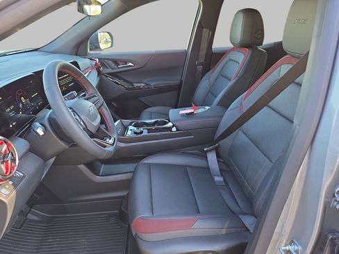 New 2026 Chevrolet Equinox RS w/ LPO, Floor Liner Package image 12