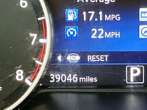 Used 2021 Nissan Murano SL w/ SL Moonroof Package FWD image 12