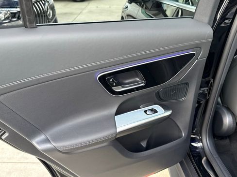 New 2026 Mercedes-Benz GLC 300 image 24