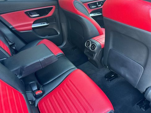 Certified 2024 Mercedes-Benz GLC 300 4MATIC image 31