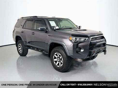 Used 2021 Toyota 4Runner TRD Off-Road Premium w/ Moonroof Package AWD/4WD image 3