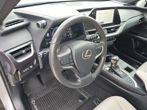 Used 2023 Lexus UX 250h FWD w/ Accessory Package (Z2) image 11