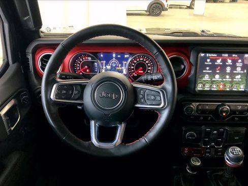 Used 2022 Jeep Wrangler Unlimited Rubicon w/ Steel Bumper Group image 5