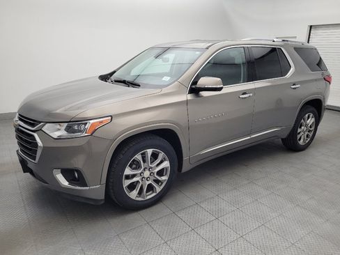 Used 2018 Chevrolet Traverse Premier AWD/4WD image 2