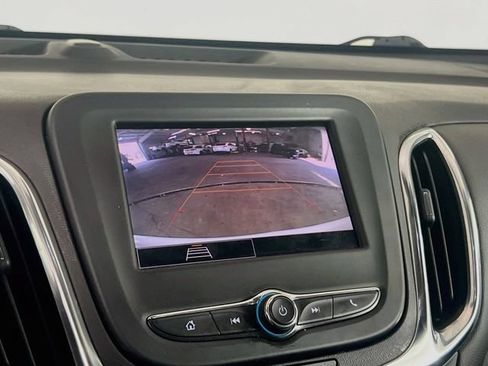 Used 2024 Chevrolet Equinox LT AWD/4WD image 12