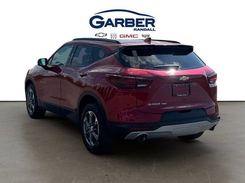 Used 2024 Chevrolet Blazer LT AWD/4WD image 3