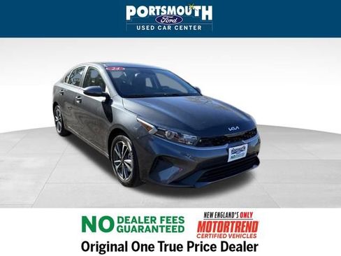 Used 2024 Kia Forte LXS w/ LXS Technology Package image 18