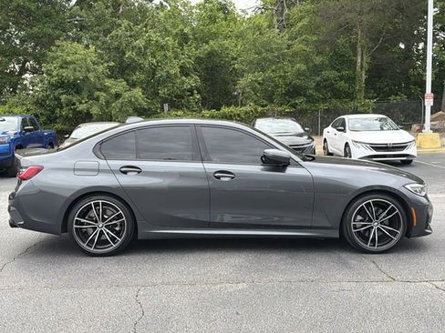 Used 2021 BMW 330i Sedan w/ M Sport Package RWD image 25
