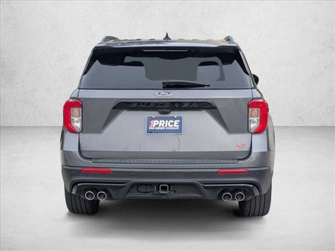 Used 2023 Ford Explorer ST w/ Equipment Group 401A image 7