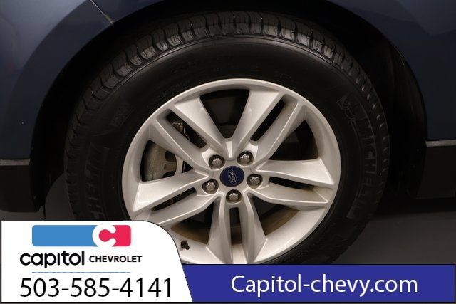 Used 2018 Ford Edge SEL w/ Class II Trailer Tow Package AWD/4WD image 8