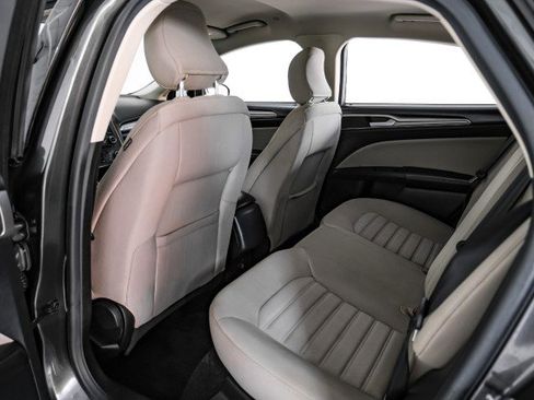 Used 2017 Ford Fusion S image 34