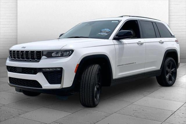 New 2026 Jeep Grand Cherokee Limited w/ Luxury Tech Group II AWD/4WD image 28