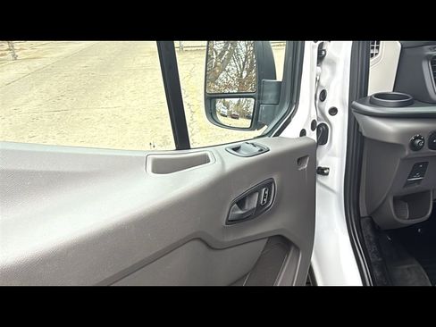 Used 2024 Ford Transit 250 Low Roof w/ Exterior Upgrade Package image 7