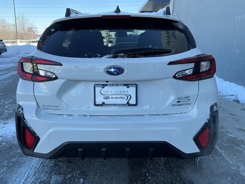 Certified 2024 Subaru Crosstrek 2.0i Premium image 3