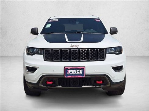 Used 2018 Jeep Grand Cherokee Trailhawk AWD/4WD image 2