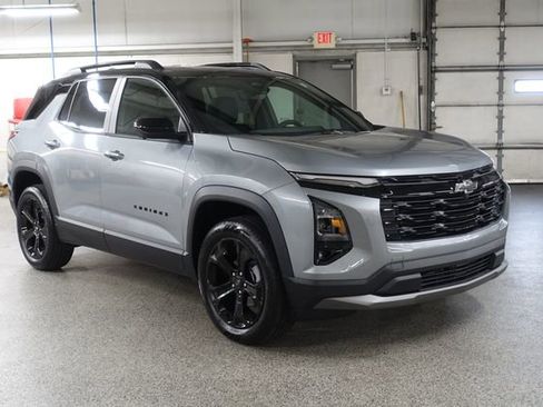 New 2026 Chevrolet Equinox LT w/ Convenience Package II AWD/4WD image 1