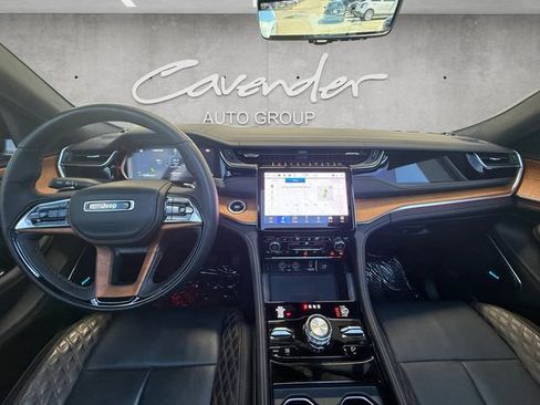 Used 2023 Jeep Grand Cherokee L Summit AWD/4WD image 20