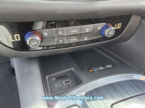 Used 2022 Buick Enclave Essence w/ Experience Buick Package image 22