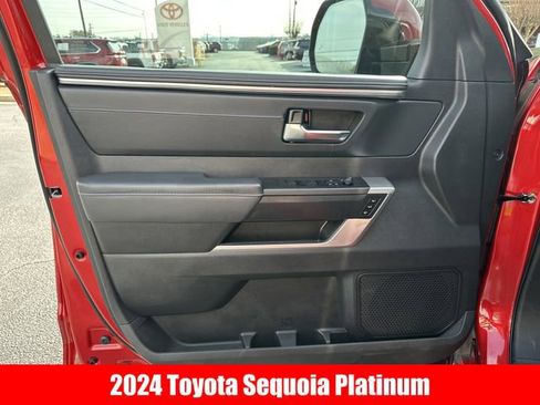 Certified 2024 Toyota Sequoia Platinum image 4