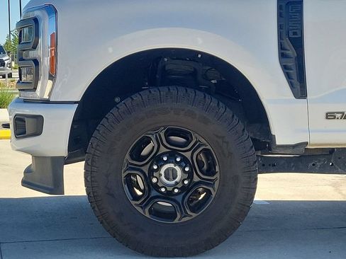 Used 2023 Ford F350 XL w/ STX Appearance Package AWD/4WD image 38