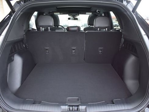 Used 2024 Ford Escape ST-Line Select w/ Tech Pack #2 image 39