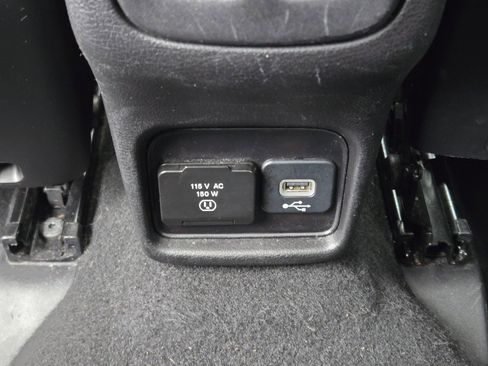 Used 2020 Jeep Compass Latitude image 16