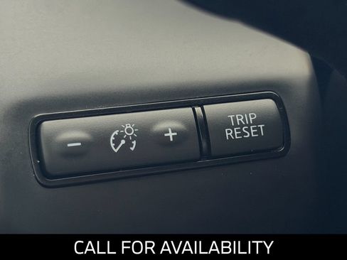 Used 2021 INFINITI Q60 3.0t Pure RWD image 24