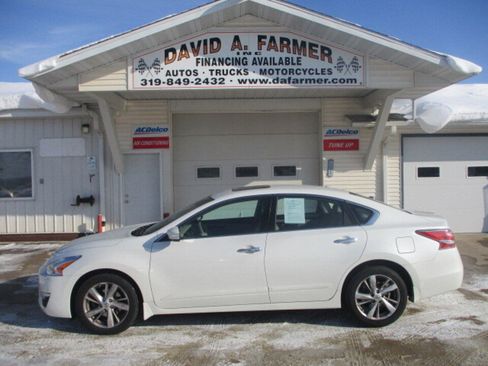 Used 2015 Nissan Altima 2.5 SL w/ Technology Package image 13
