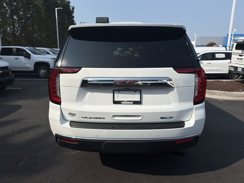 Used 2021 GMC Yukon SLT AWD/4WD image 9