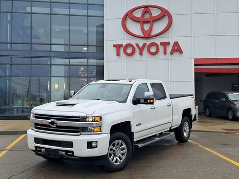 Used 2019 Chevrolet Silverado 3500 High Country w/ Duramax Plus Package image 1