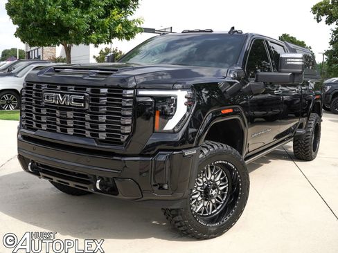 Used 2026 GMC Sierra 2500 Denali Ultimate AWD/4WD image 1