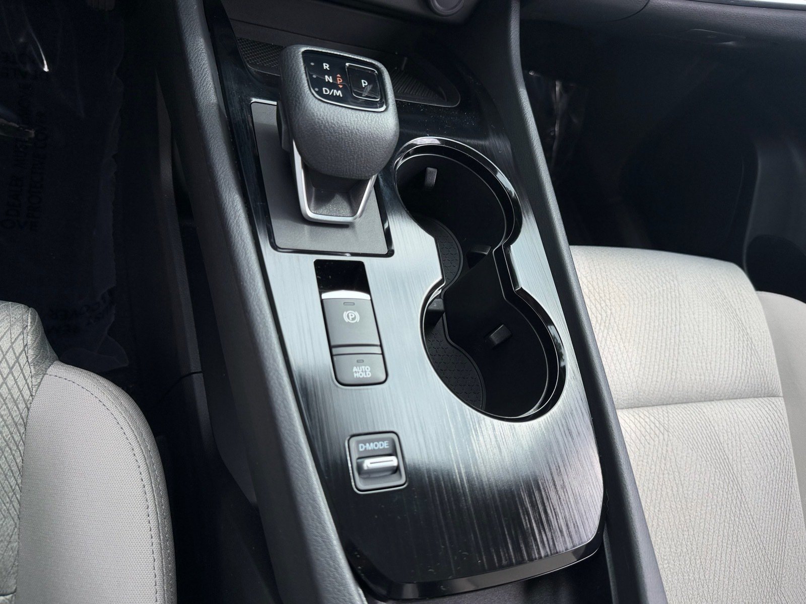 Used 2024 Nissan Rogue SV FWD image 26