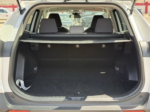 Used 2025 Toyota RAV4 XLE FWD image 32